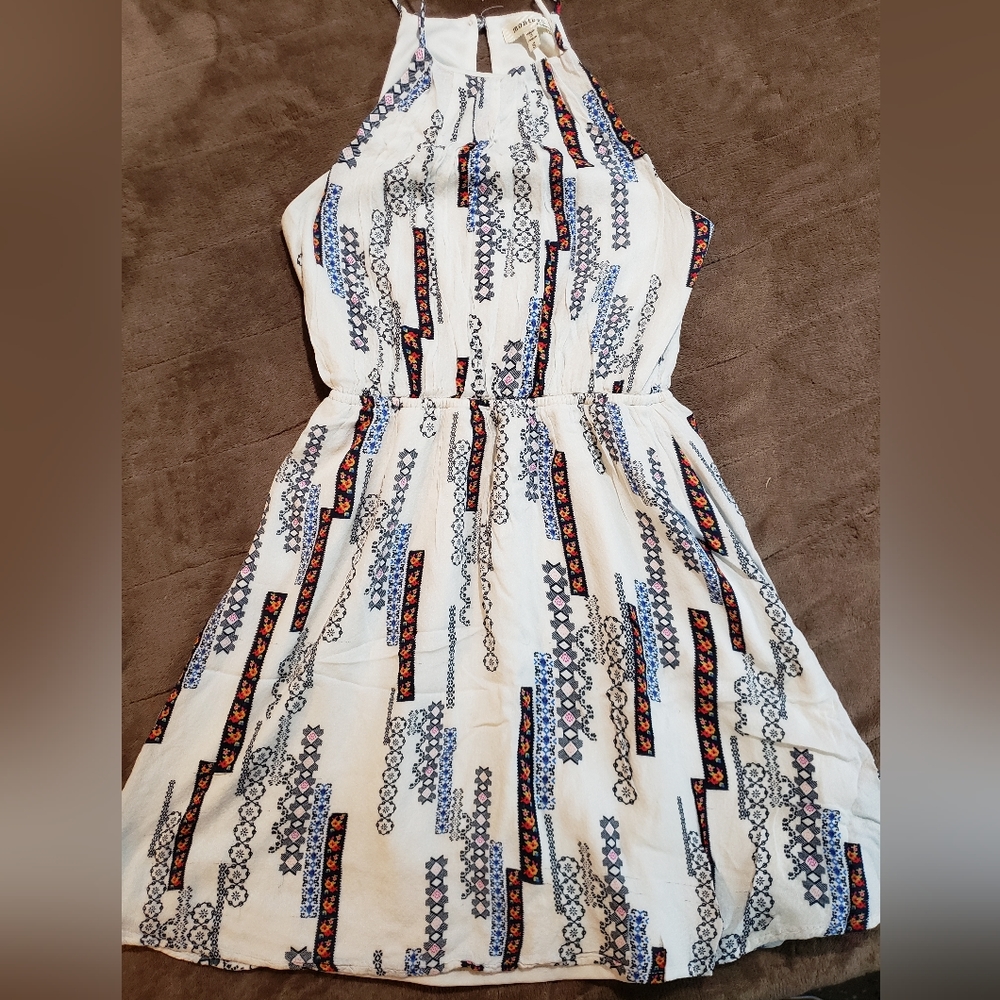 monteau • dress size small